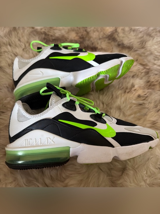 Nike Air Max Infinity 2 neon sneakers sports active mens 7 woman’s 9 cushion